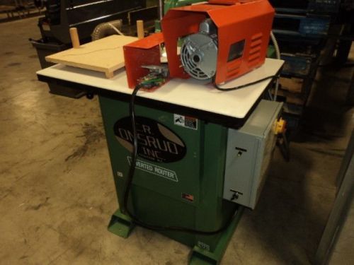 CR Onsrud Inverted Pin Router with Vacuum.  5hp/3ph 230V Very Nice.  1998 model