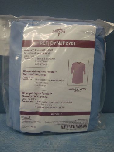NEW  Medline Aurora  Surgical Gown DYNJP2701 Large Non Reinforced