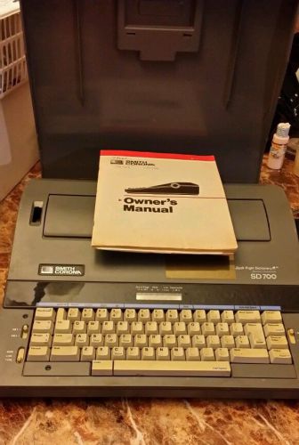 Smith Corona Spell Right Dictionary Memory Typewriter SD700 w/cover &amp; manual