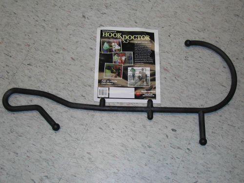 Hook Doctor Calf Catcher Dual Tool Eartag Mouth Treat Cattle Control Livestock