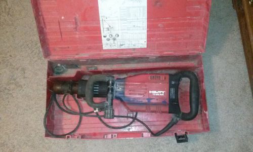 Electric Hilti TE 905-AVR hammer drill