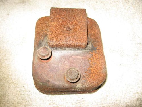 Vintage Briggs &amp; Stratton Horizontal Engine Muffler &amp; Bolts Fit 4 &amp; 5 HP Engines