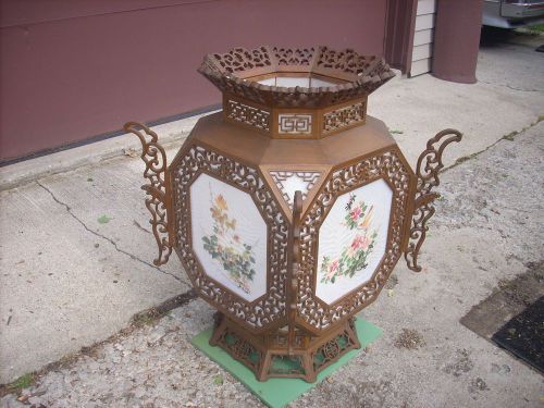 HANGING HAND CARVED / HAND PAINTED ORIENTAL LAMP, OLD, NICE !!