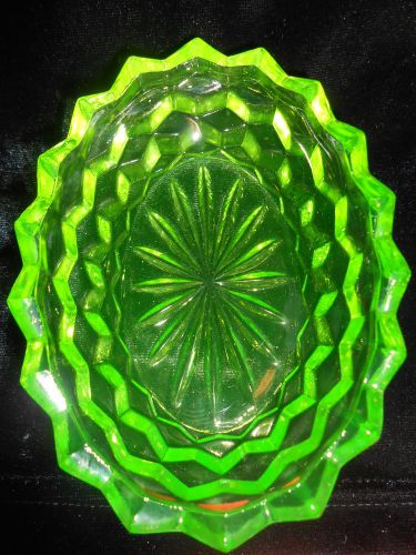 Green Vaseline glass oval Jam soap Dish american pattern Uranium bowl yellow art