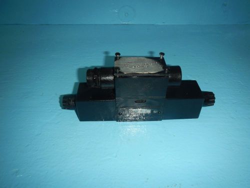 Parker divw4cjf59 d03 hydraulic directional valve 24vdc for sale