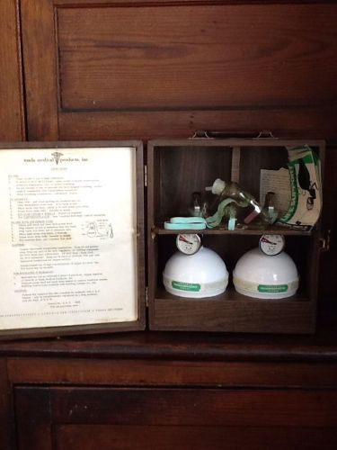 Vintage Portable Madasphere Oxygen Delivery System, Storage Box, NR!