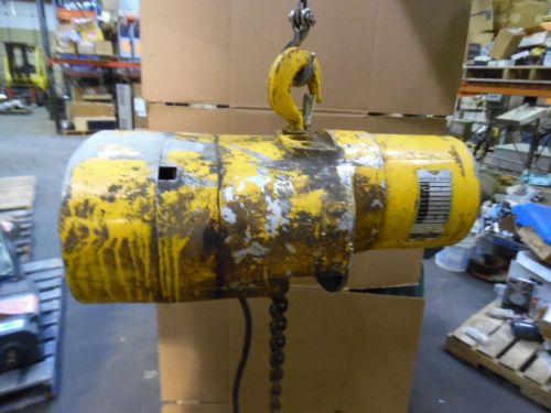 Budgit 1/2 ton chain hoist, 1000 lbs, 16 fpm, 1/2 hp, 208 v, sn: px-12984pd,used for sale