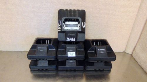 Lot of 7 Motorola Standard Chargers HTN9702A In Good Cosmetic Condition! S788