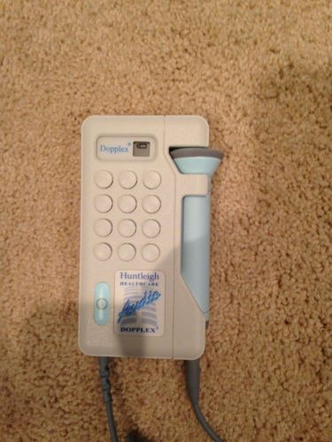 Huntleigh D920 Fetal Doppler with battery (volume control does not work)