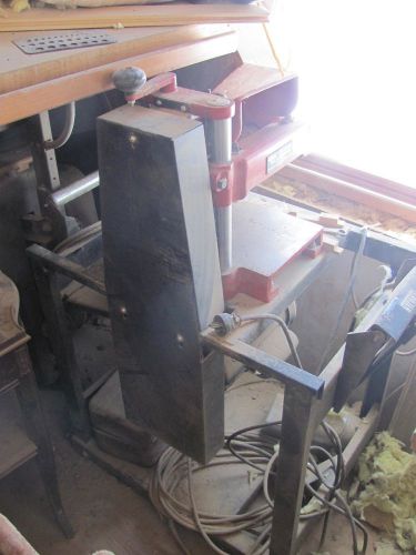 molder planer machine (Williams and Hussey)