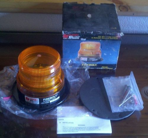 Target Tech Firebolt  Amber Strobe Light .. New in Box 220100-02