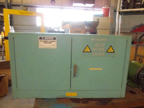 Justrite 17 gallon acid corrosive flammable storage cabinet model rmo8459 for sale