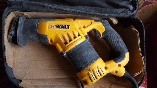 Dewalt DWE357 Reciprocating Saw
