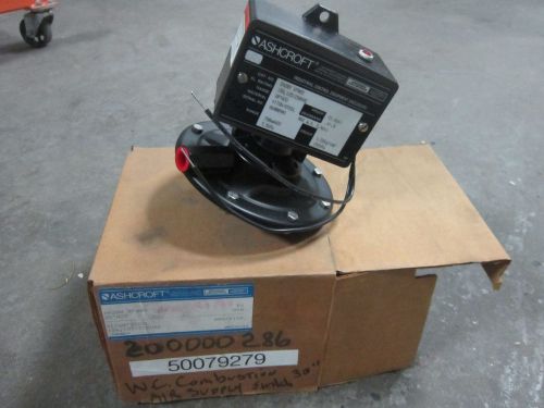 Ashcroft Differential Pressure Switch   D420V XFMG5 30&#034;H2O