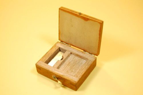 Mitutoyo Gage Block 0.5&#034; in wooden case - 66329
