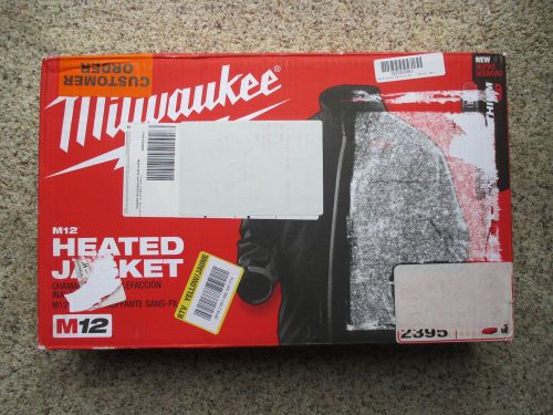 Milwaukee M12 Li-Ion Small Heated Jacket Kit (Black) 2395-S