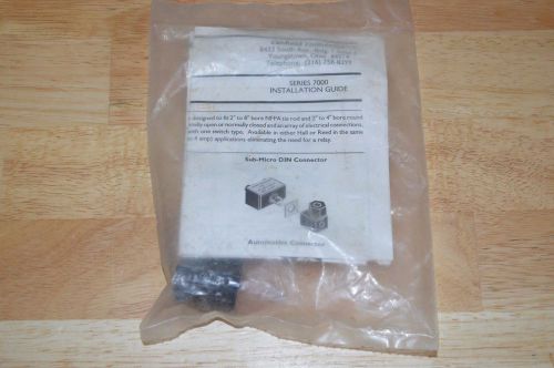 -*NEW* CANFIELD CONNECTOR 9-7132996 SERIES 7000 240V AC/DC 30VA