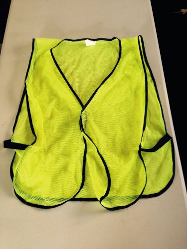 NS Fluorescent Lime Safety Vest 100% Polyester Unisex Very Good Condition