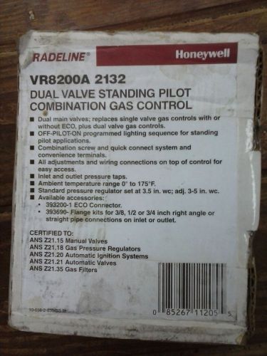 RADELINE/HONEYWELL DUAL VALVE STANDING PILOT COMB. GAS CNTRL - #VR8200A 2132-NIB