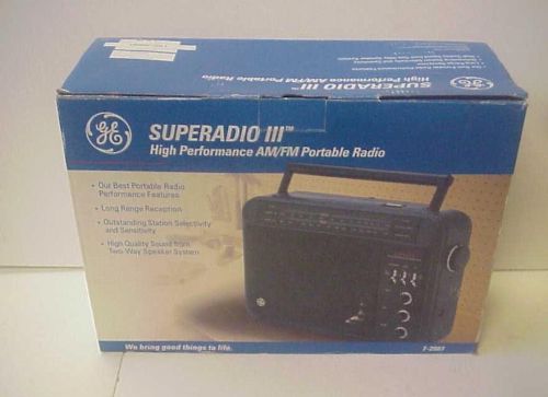 GE Superadio III 7-2887 AM/FM Portable Wide Band Long Range - w Box