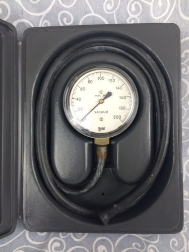 Marshall Town Instruments - Gas Pressure Gauge Kit in Case