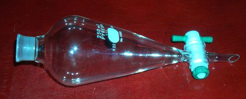 Pyrex glass separatory funnel 250 ml #6402
