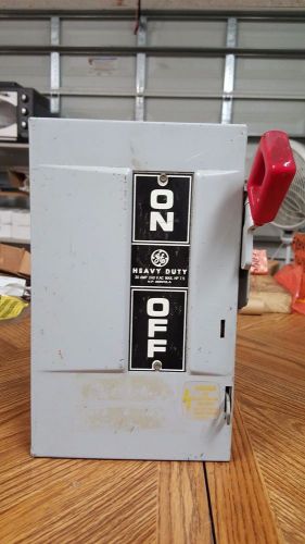 General Electric TH4321 Fusible 3-Pole Heavy Duty Safety Switch 30 Amps 240VAC