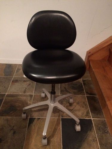 Adec 1601 Dentist stool chair