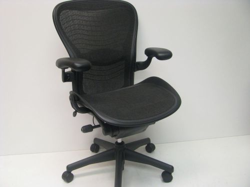 Aeron fully adjustable ergonomic chair sz.b w/lumbar carbonwave herman miller for sale