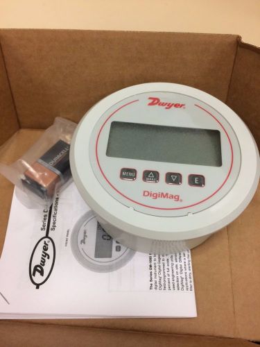Dwyer DM-1102 Digital Gauge, Differential, 0.25 In WC NEW IN BOX never used