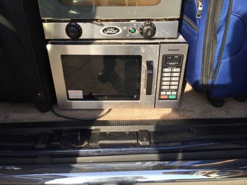 Panasonic 1000 Watt Commercial Microwave Oven With 10  Memory