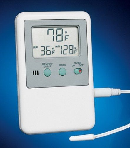 Cardinal Health S/P® Brand Traceable® Hi/Lo Memory/Alarm Thermometer (1 ea.)