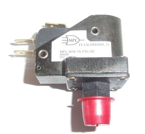 Micro pneumatic logic pressure switch mpl-808-15 psi-de for sale