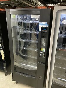 National Snack Vending Machine Model 168