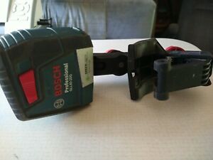 Bosch Professional GLL40-20G Green Beam Self Level Cross Line Laser w/ MM2 Mount