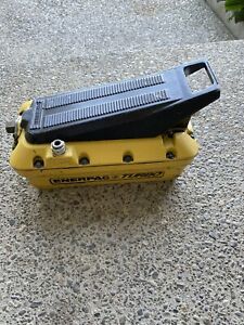 Enerpac Turbo Air Hydraulic Pump Unit Frame Rack