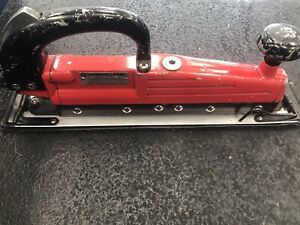 Ingersoll Rand Model 315 90 PSI Air Pneumatic Straight Line Sander