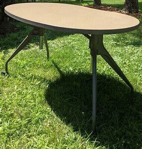 Herman Miller Kidney Table Office Studio w/Caster Wheels | Pickup in Columbus OH