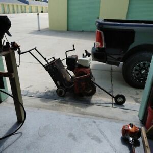 concrete cut saw Honda Powered Runs Good Very Powerful MAKE OFFER LOCAL PICKUP