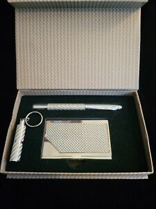 Carbon Fiber Pen And Business Card Holder Set