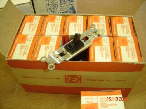 10 COUNT BOX OF CIRCLE F INDUSTRIES BROWN 3 WAY 15A 120V SWITCHES MPN 3303