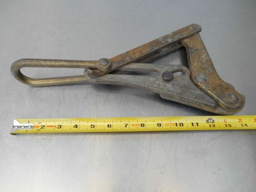 Klein Tools Cable Grip Puller  1656-40  Max Load 8000 lbs   3628 Kg.