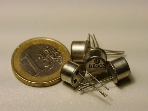 BR203 Transistor - LOT of 4pcs NOS