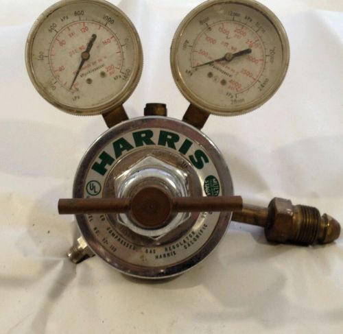 Vintage Harris Compressed Gas Regulator Model 92-100