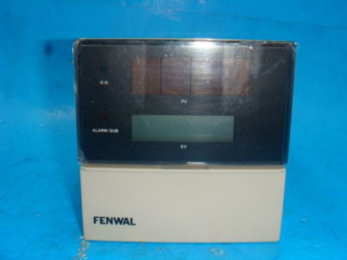 New Fenwal Temprature Controller Cat.# 14-076550-370, New