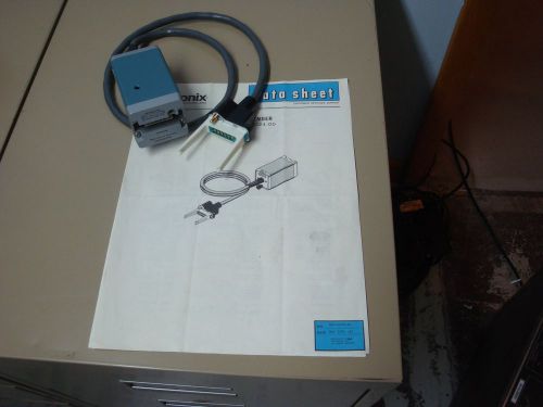 Tektronix 012-0124-00 1-Meter Cable Extender