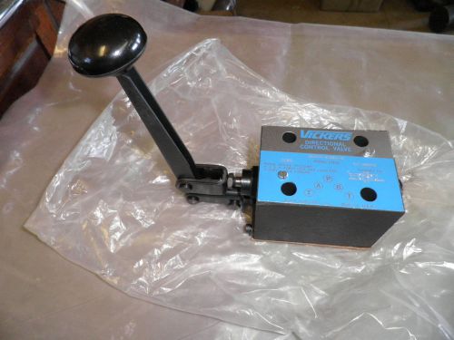 Vickers dg17v4-0133n-10 control valve dg17v40133n10 new for sale