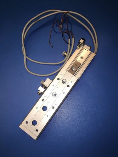 SMC MXS6-50 PNEUMATIC CYLINDER SLIDE  6MM BORE, 50MM STROKE, 2 D-M9PW SWITCHES