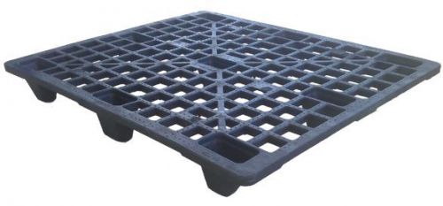 Nestable Plastic Pallet 40&#034;x48&#034; Made In USA Durable/Light - Recycled Content