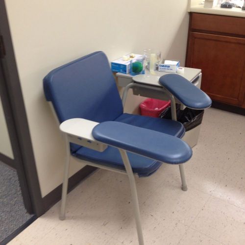 Midmark Phlebotomy Chair Wedgewood Blue Upholstered